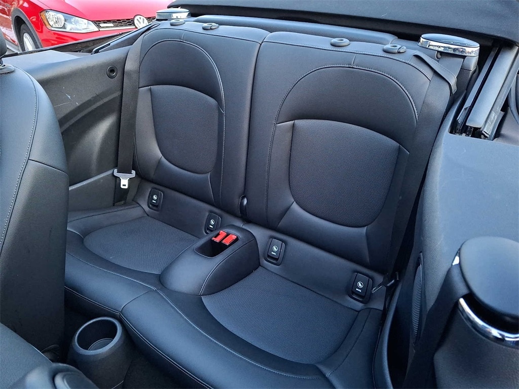 Thumbnail: 2020 MINI Cooper Convertible - 7