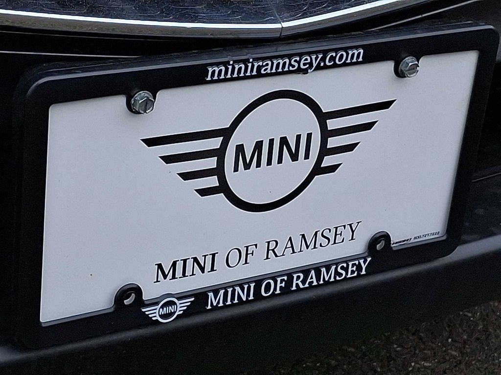 Thumbnail: 2024 MINI Cooper Hardtop - 30