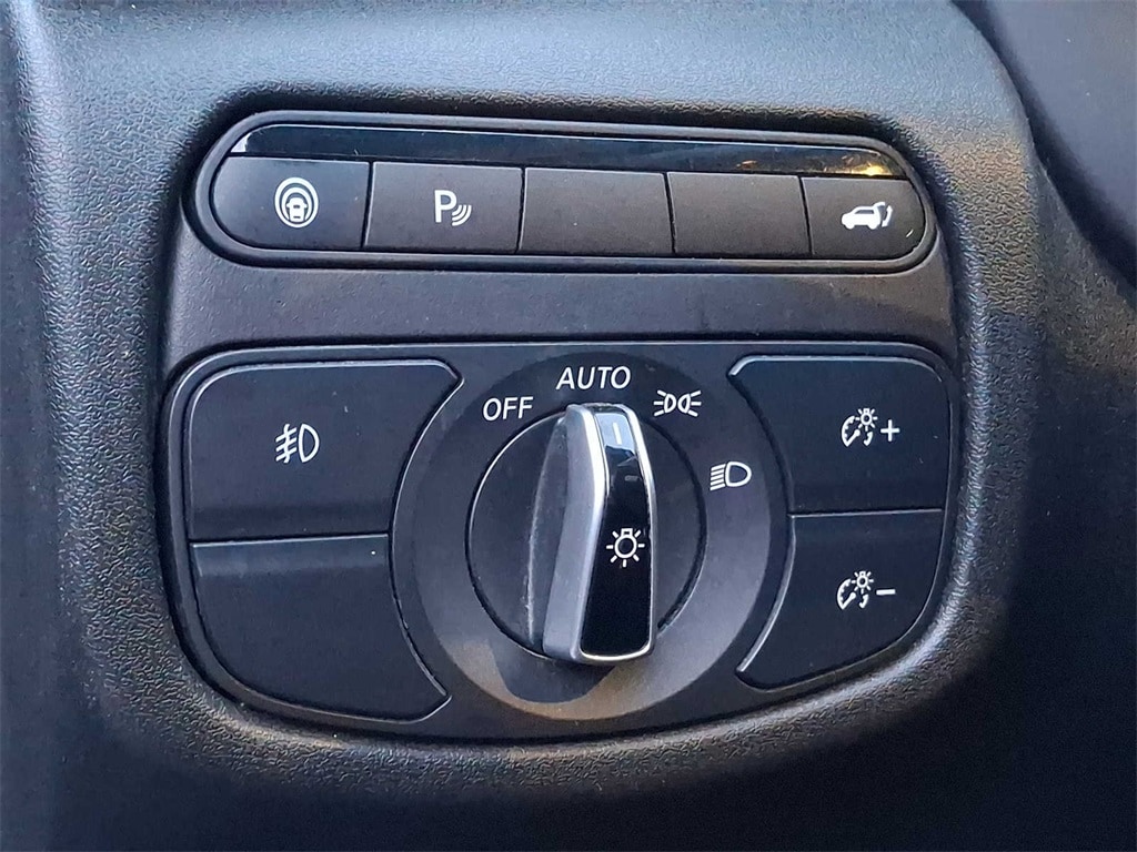 Thumbnail: 2019 INFINITI QX50 - 23