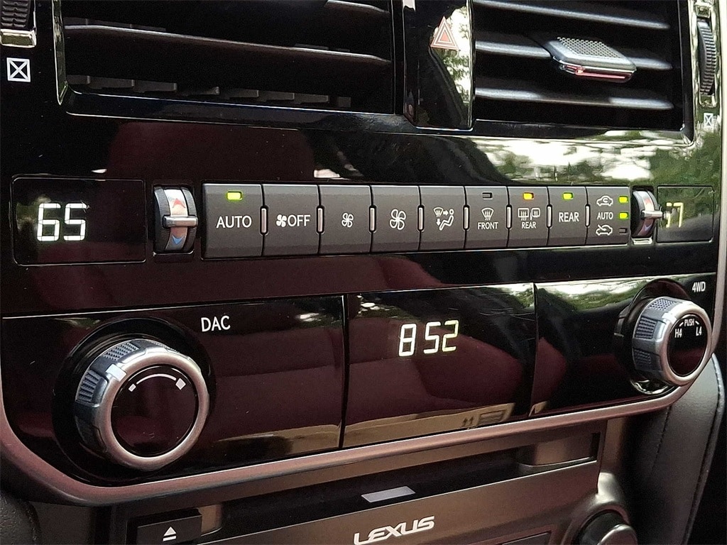 Thumbnail: 2023 Lexus GX - 15