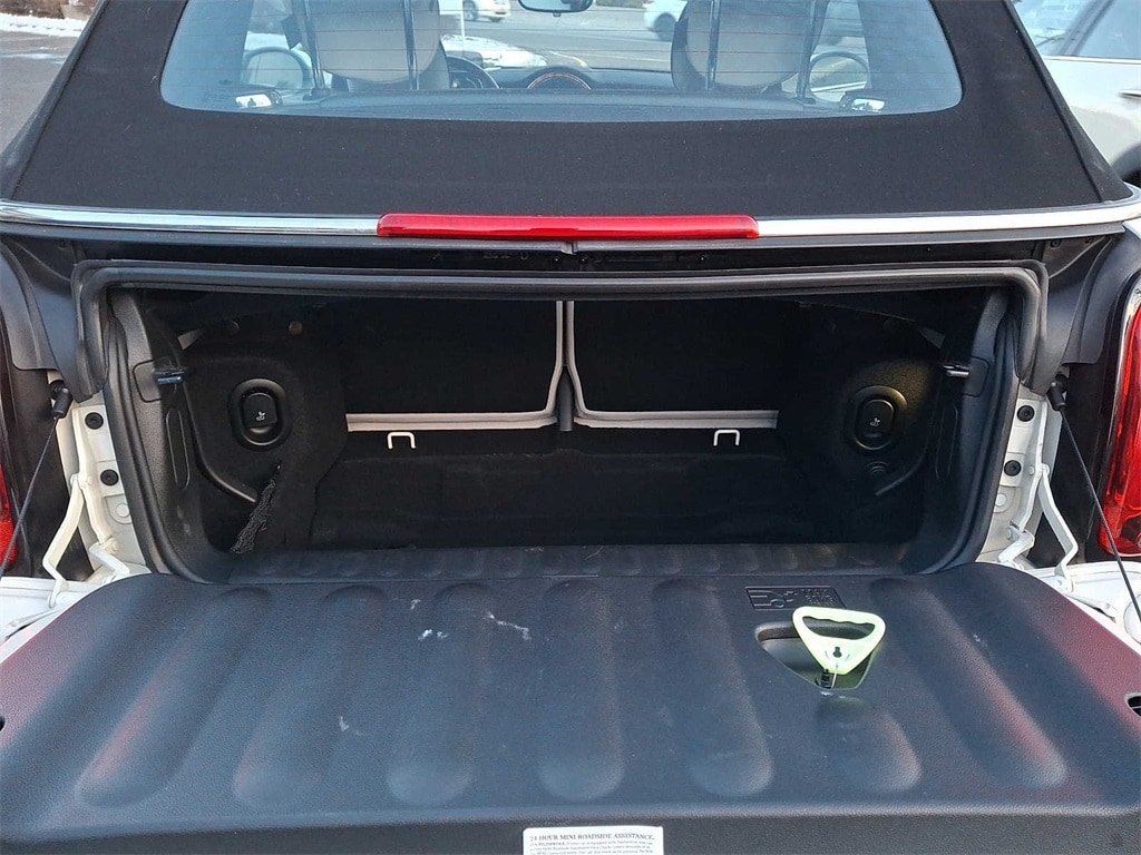 Thumbnail: 2023 MINI Cooper Convertible - 22