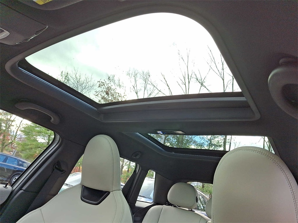 Thumbnail: 2025 MINI Cooper Hardtop - 13