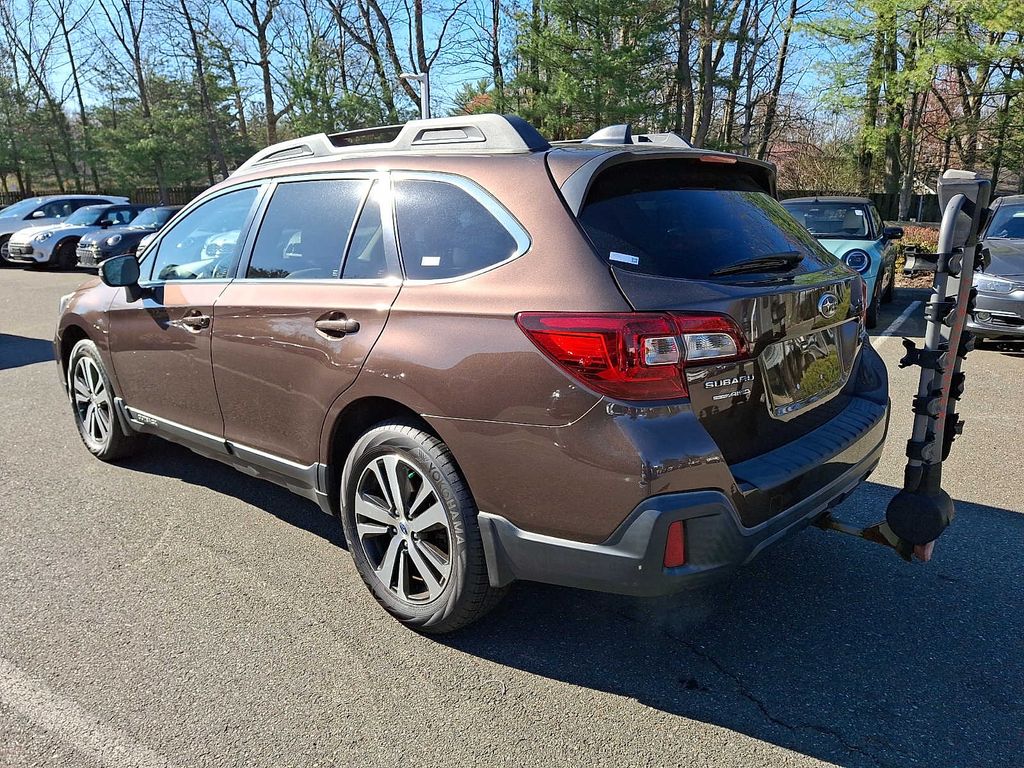 Thumbnail: 2019 Subaru Outback - 6