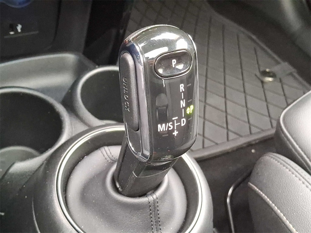 Thumbnail: 2024 MINI Cooper Hardtop - 11