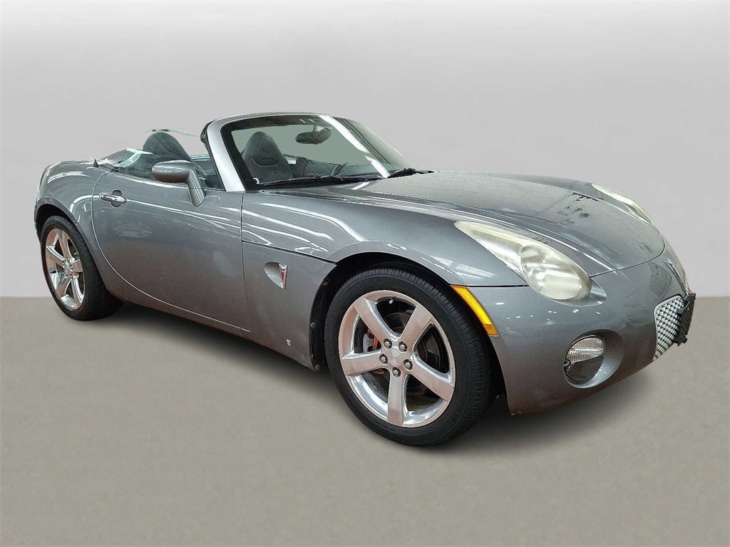 Thumbnail: 2007 Pontiac Solstice - 3