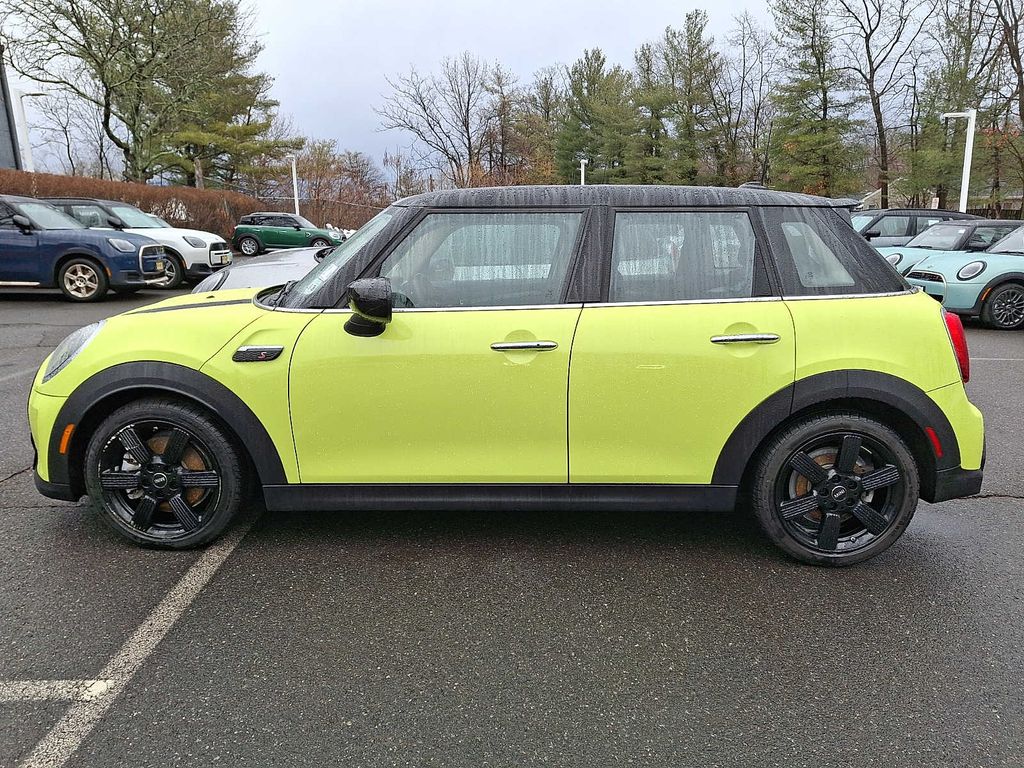 Thumbnail: 2024 MINI Cooper Hardtop - 6