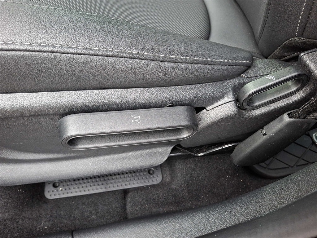 Thumbnail: 2023 MINI Cooper Countryman - 10