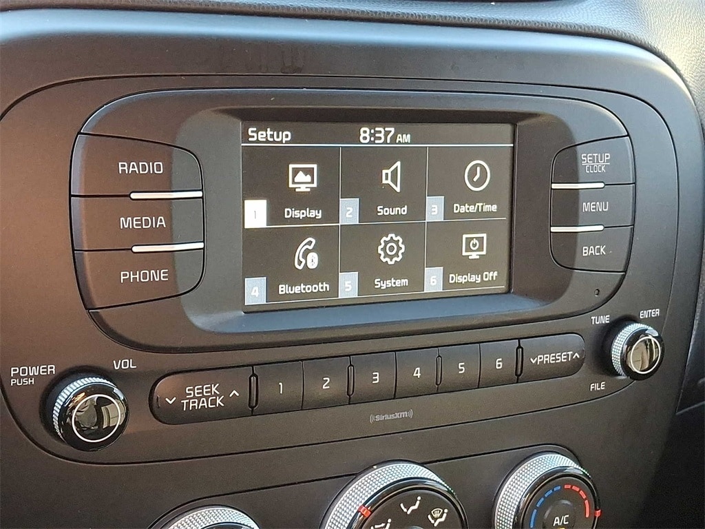 Thumbnail: 2017 Kia Soul - 16