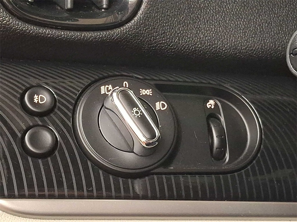 Thumbnail: 2023 MINI Cooper Countryman - 24