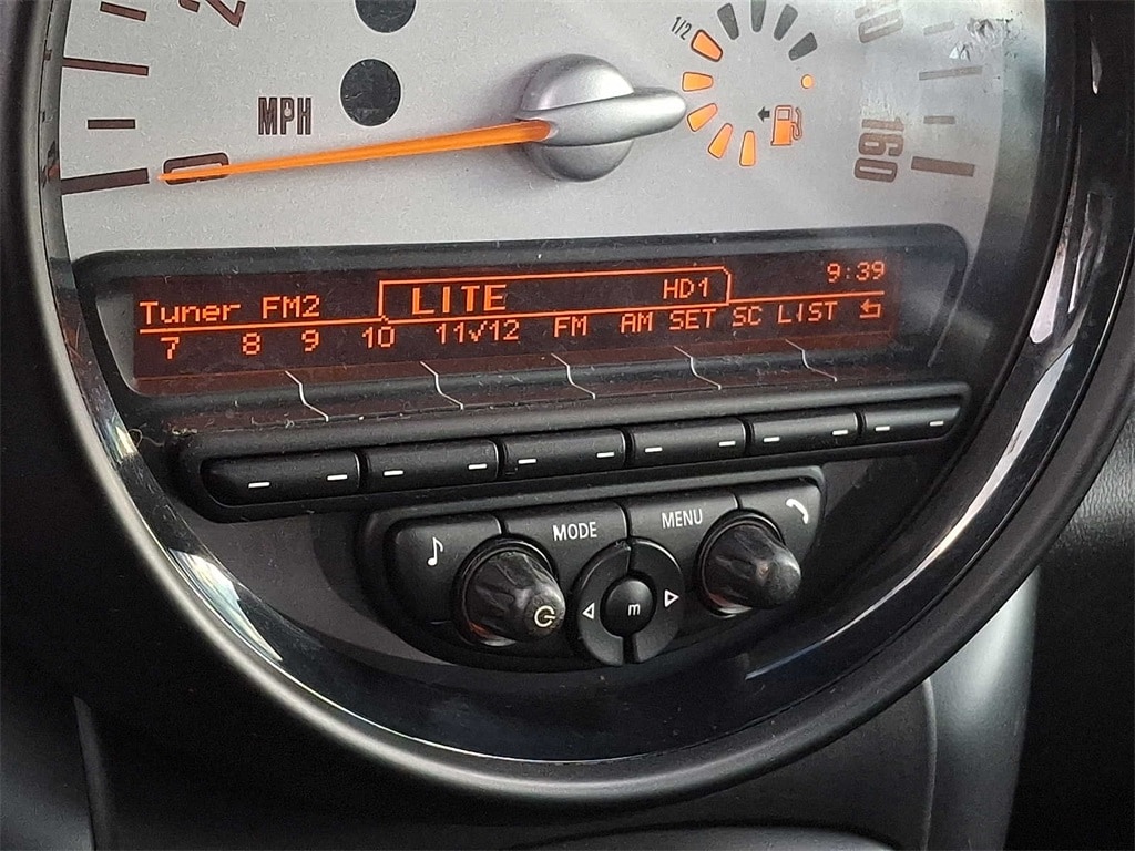 Thumbnail: 2014 MINI Cooper Countryman - 15