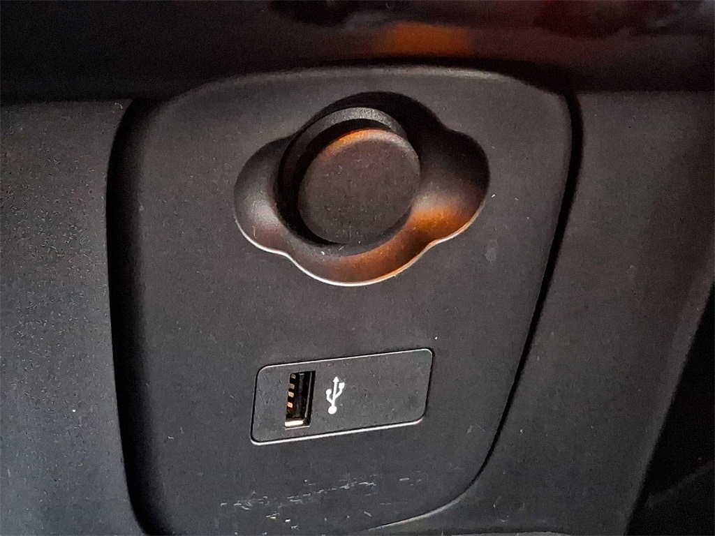 Thumbnail: 2023 MINI Cooper Hardtop - 20