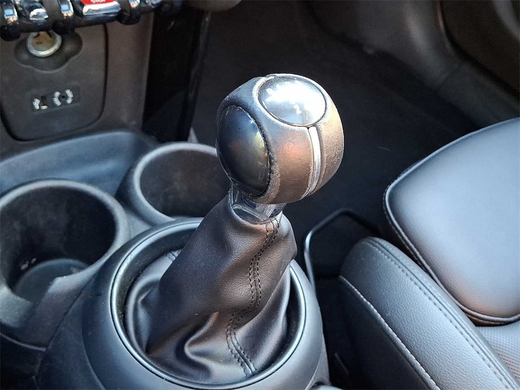 Thumbnail: 2018 MINI Cooper - 13