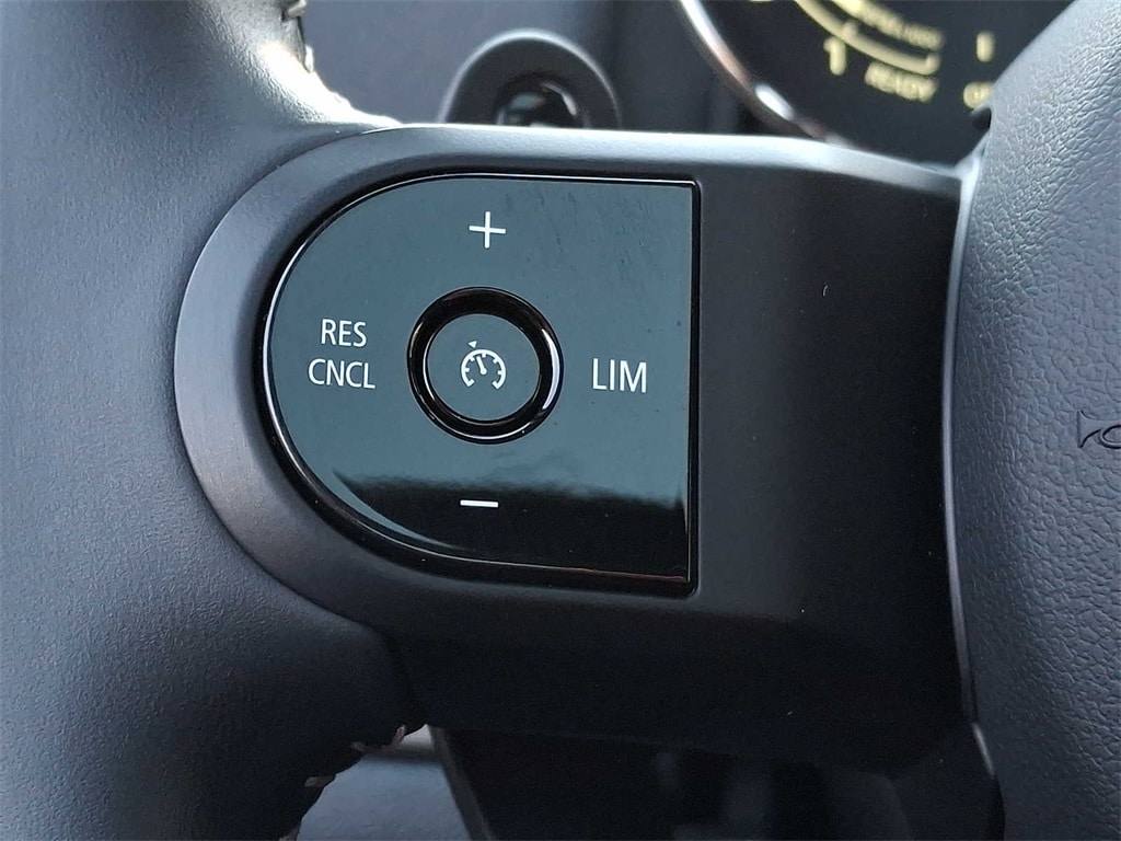 Thumbnail: 2024 MINI Cooper Countryman - 18