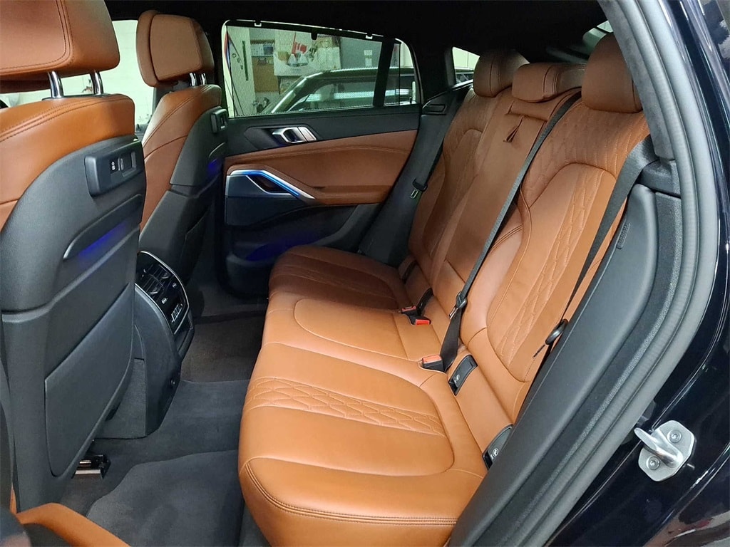 Thumbnail: 2022 BMW X6 - 8