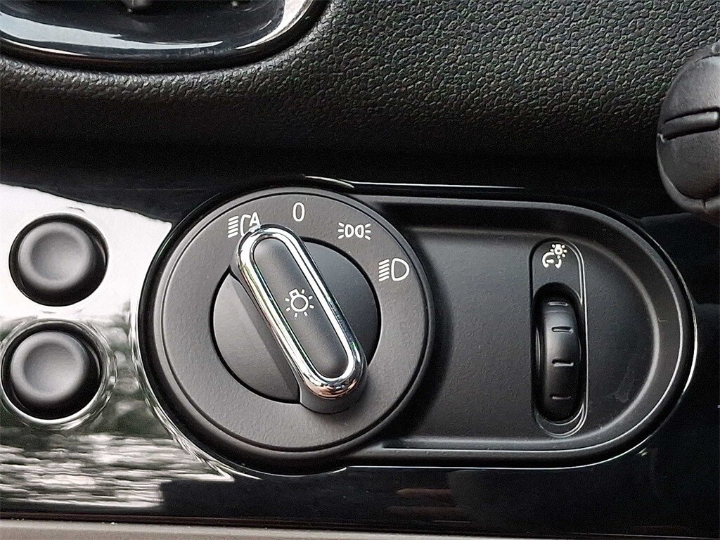 Thumbnail: 2023 MINI Cooper Countryman - 22