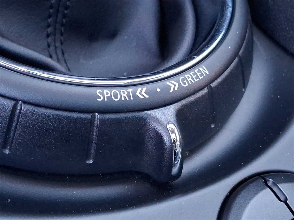 Thumbnail: 2017 MINI Cooper Clubman - 22