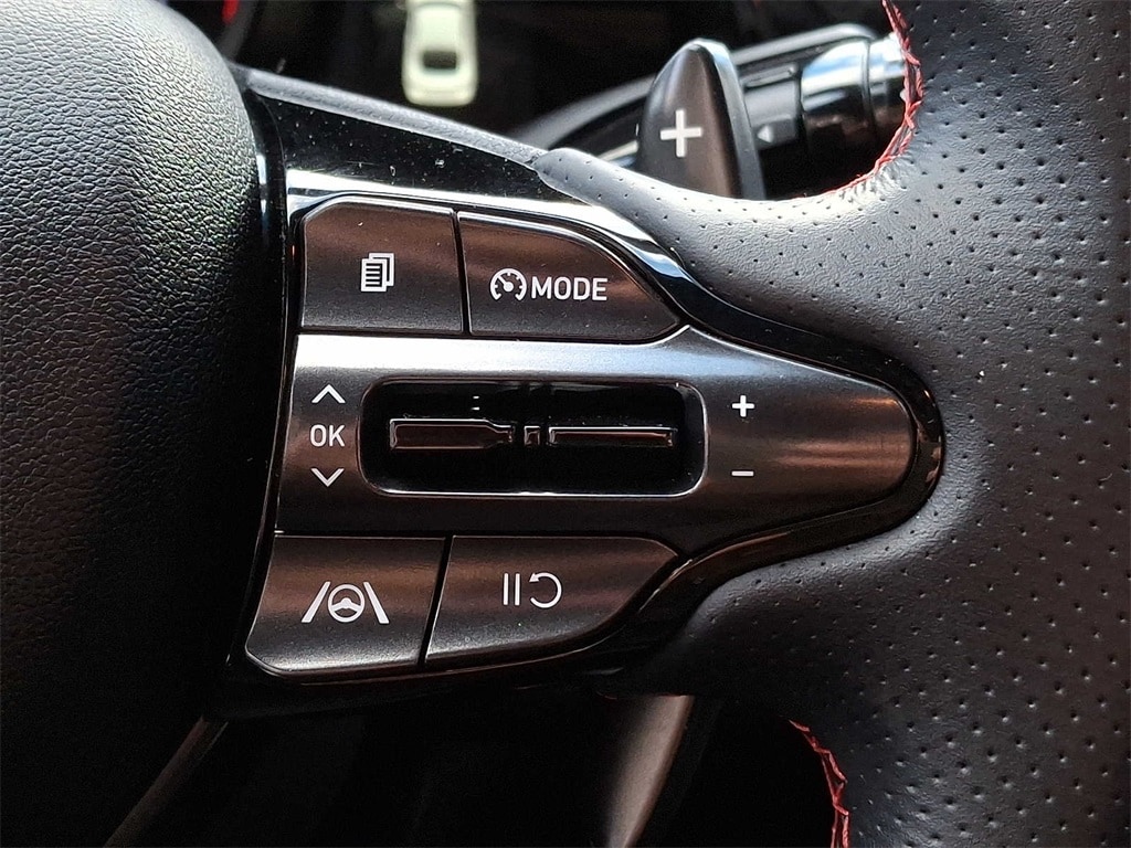 Thumbnail: 2022 Hyundai Elantra - 19