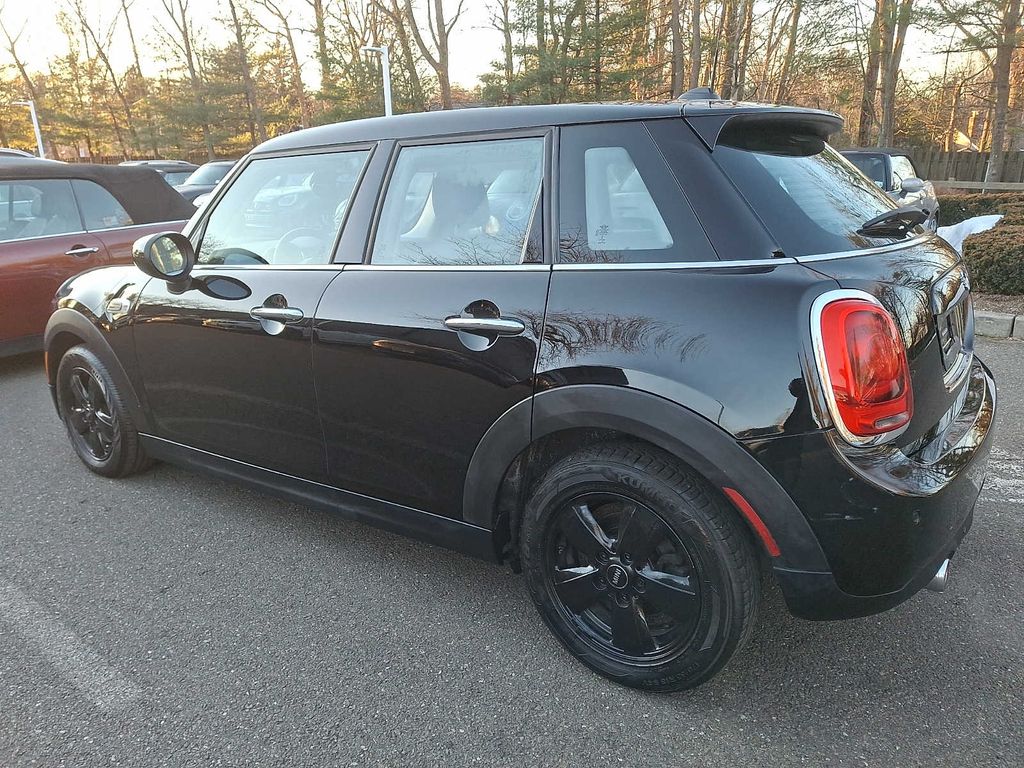 Thumbnail: 2020 MINI Cooper Hardtop - 6