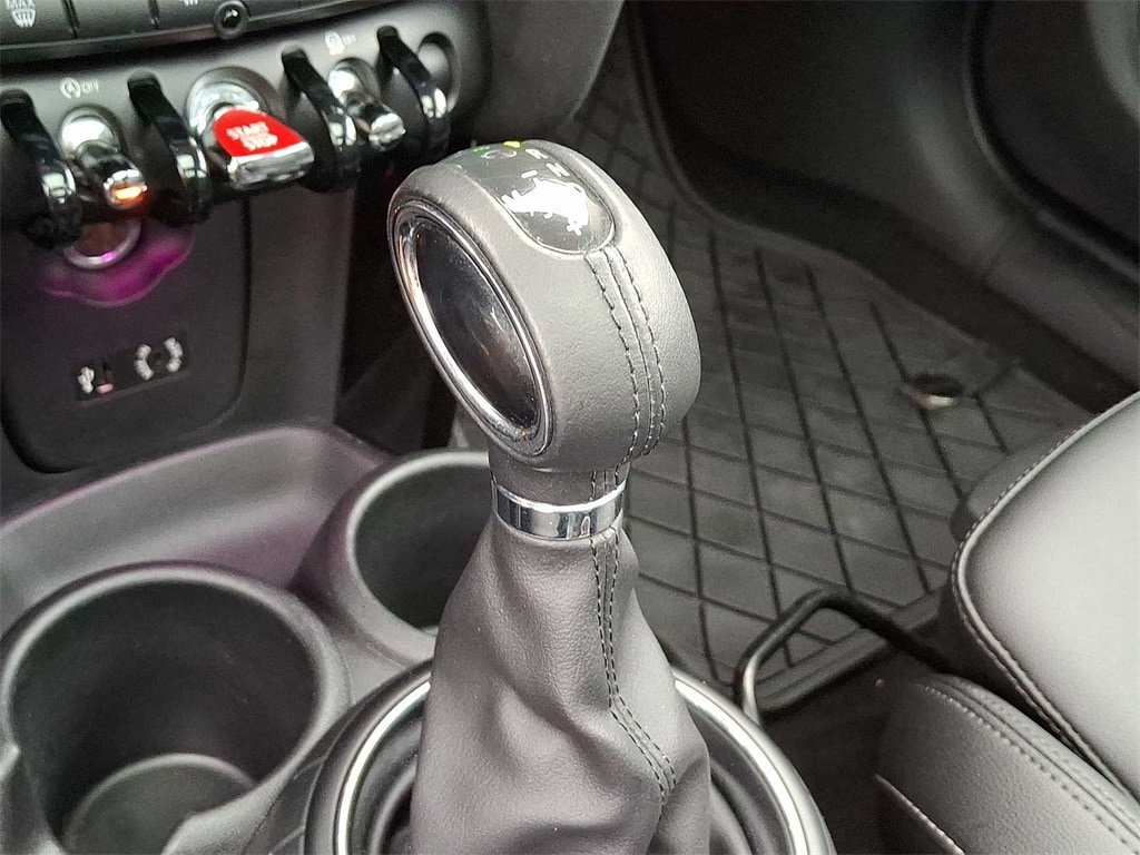 Thumbnail: 2016 MINI Cooper - 12