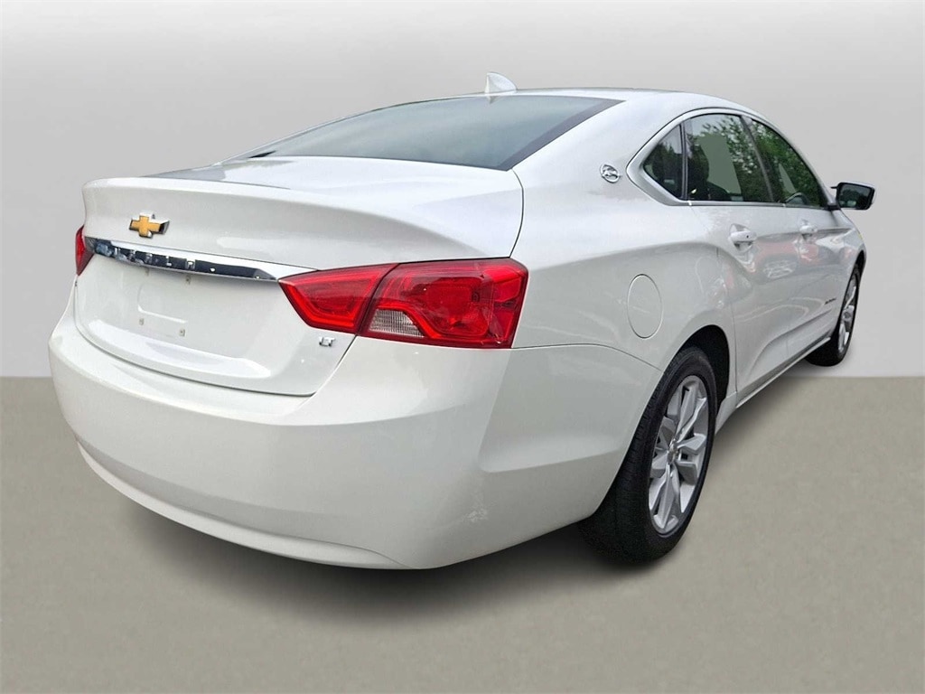 Thumbnail: 2019 Chevrolet Impala - 4
