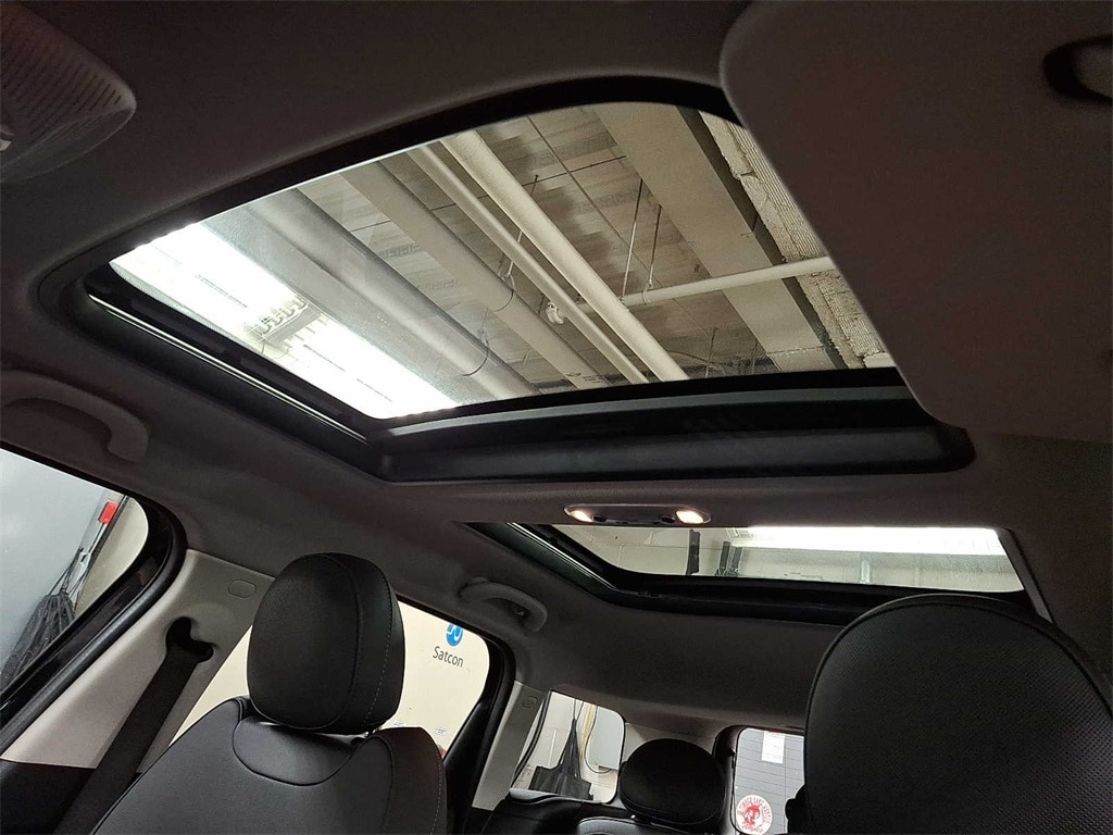 Thumbnail: 2024 MINI Cooper Countryman - 11