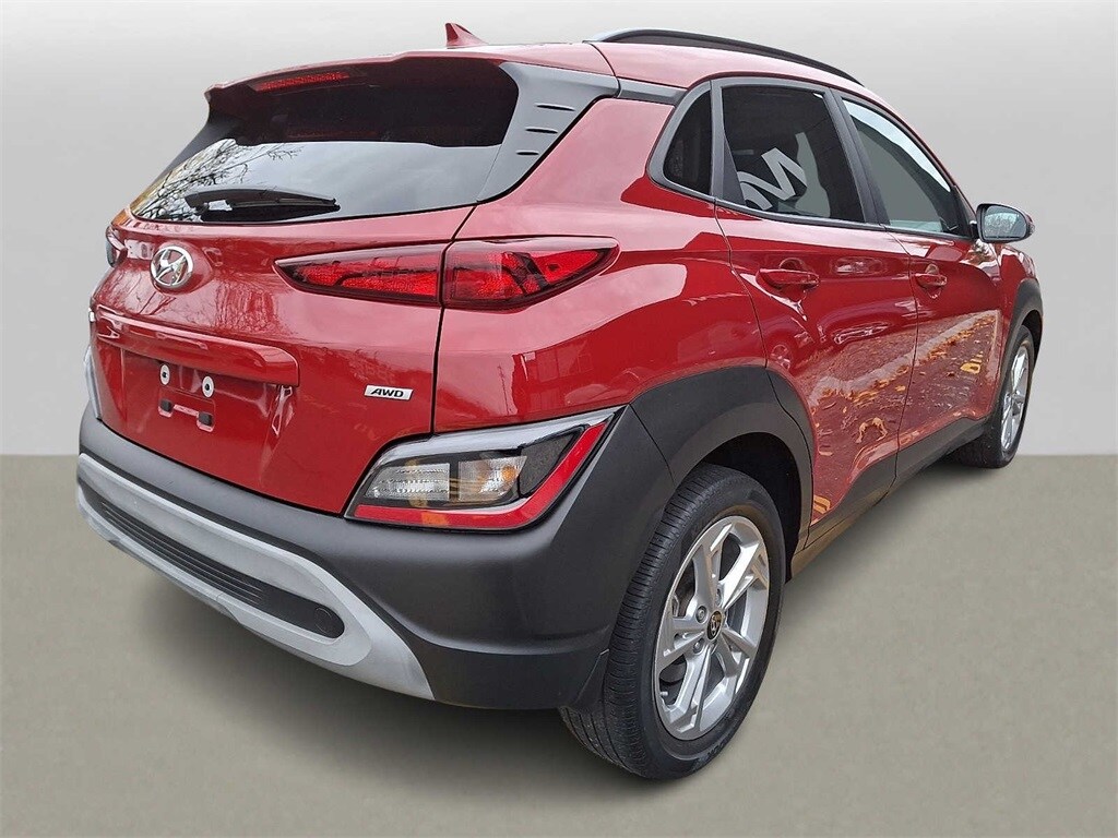 2022 Hyundai Kona N Line SEL photo 4