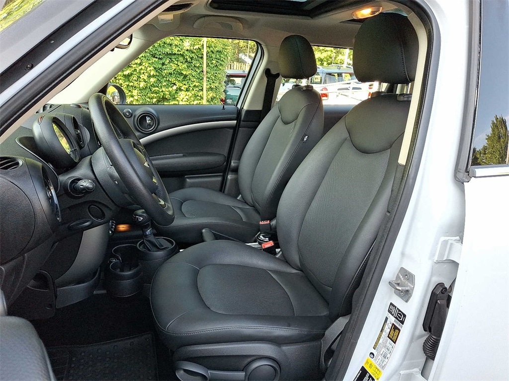 Thumbnail: 2014 MINI Cooper Countryman - 13