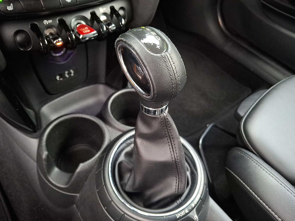 Thumbnail: 2014 MINI Cooper Hardtop - 12