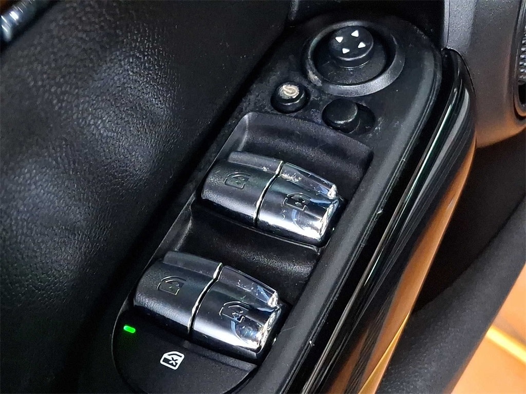 Thumbnail: 2023 MINI Cooper Hardtop - 23