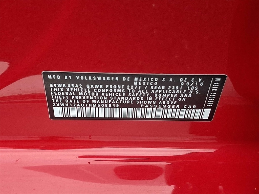 Thumbnail: 2017 Volkswagen Golf - 26