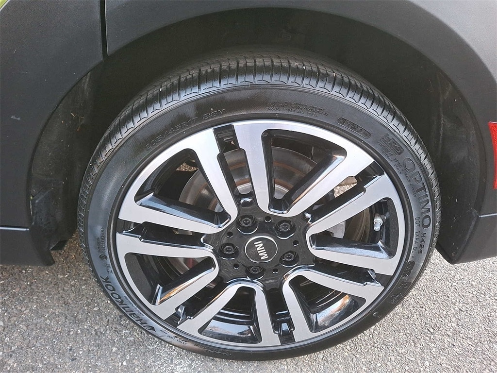 Thumbnail: 2023 MINI Cooper Hardtop - 7