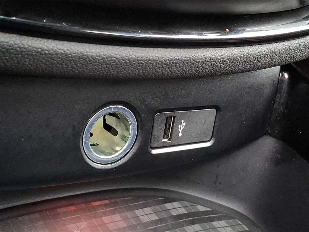 Thumbnail: 2023 MINI Cooper Clubman - 17