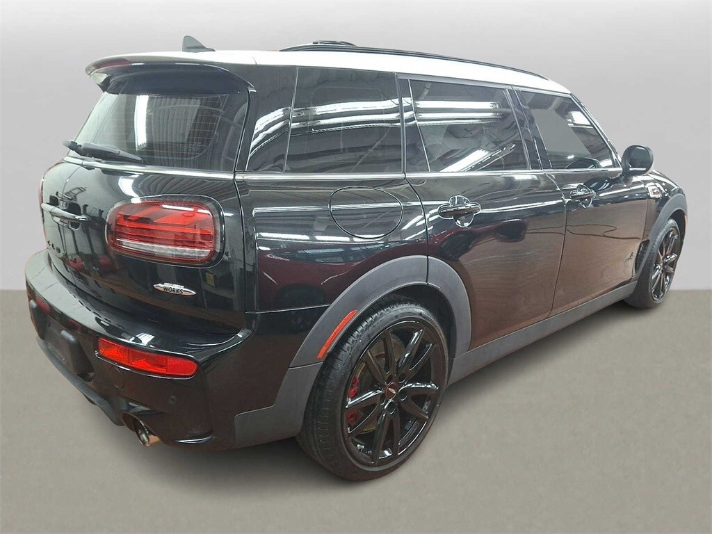 2023 Mini Clubman John Cooper Works photo 4