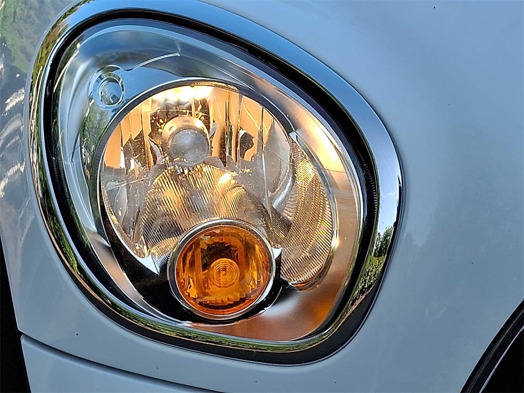Thumbnail: 2014 MINI Cooper Countryman - 10