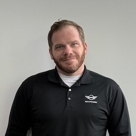 Staff member Sean Bermudez from ID_5c0760a0cd05