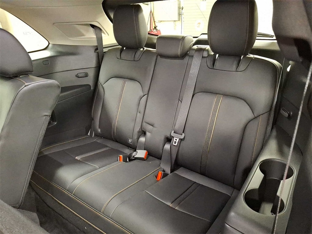 Thumbnail: 2024 Mazda CX-90 - 8