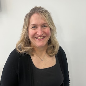 Staff member Ann Mazurek from ID_0f5174a21f7d