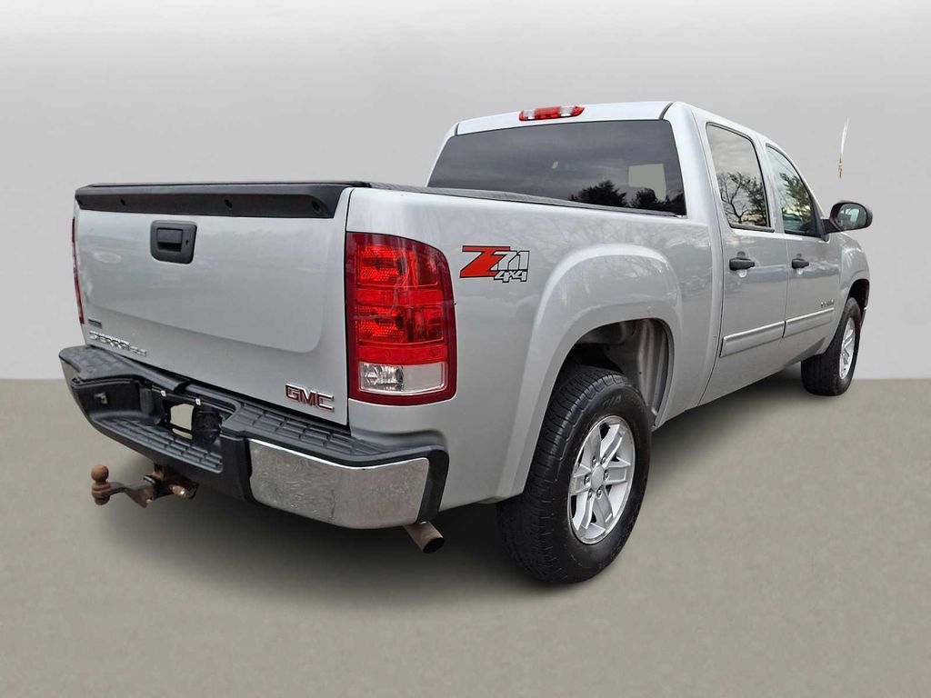 Thumbnail: 2011 GMC Sierra 1500 - 5