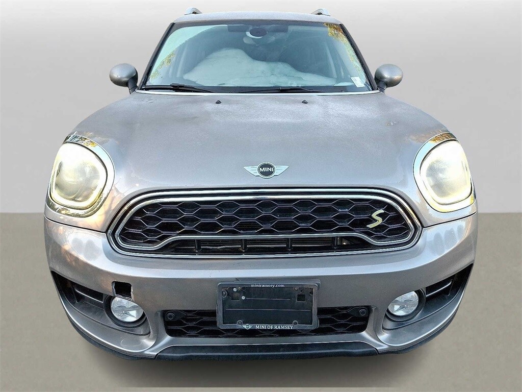 2018 Mini Cooper S E photo 2