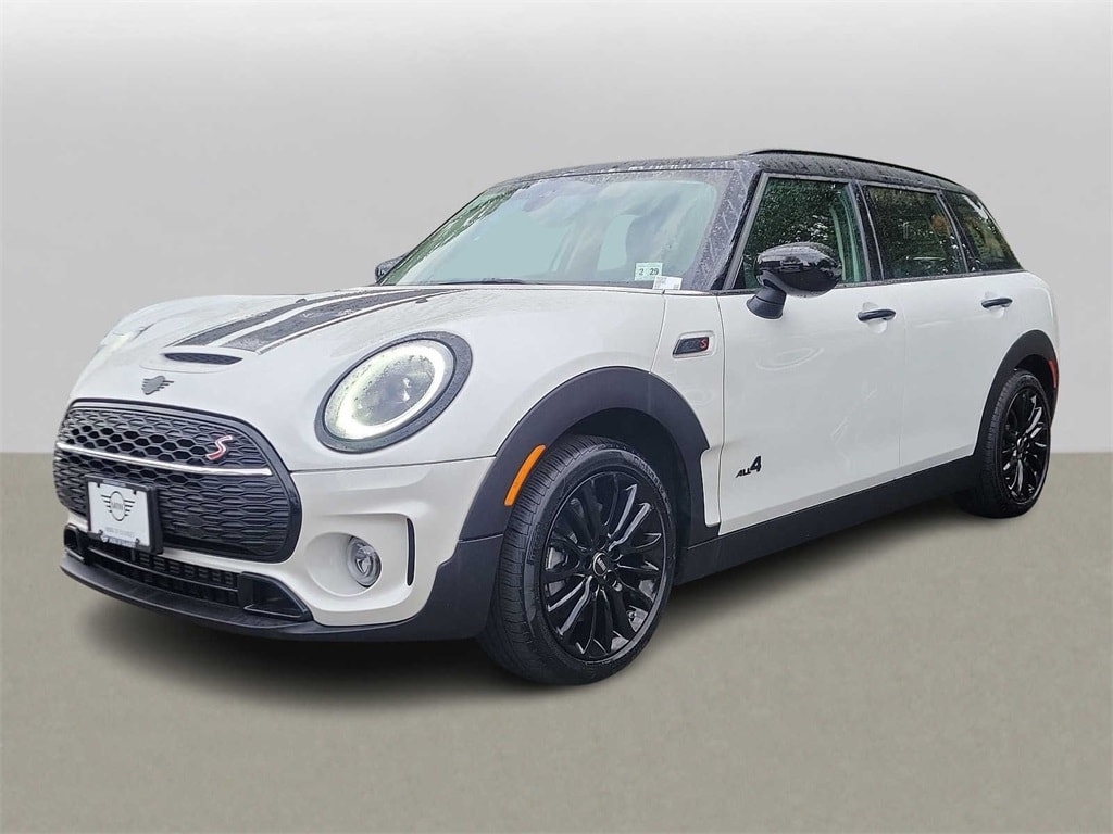 2024 MINI Cooper Clubman S -
                Ramsey, NJ