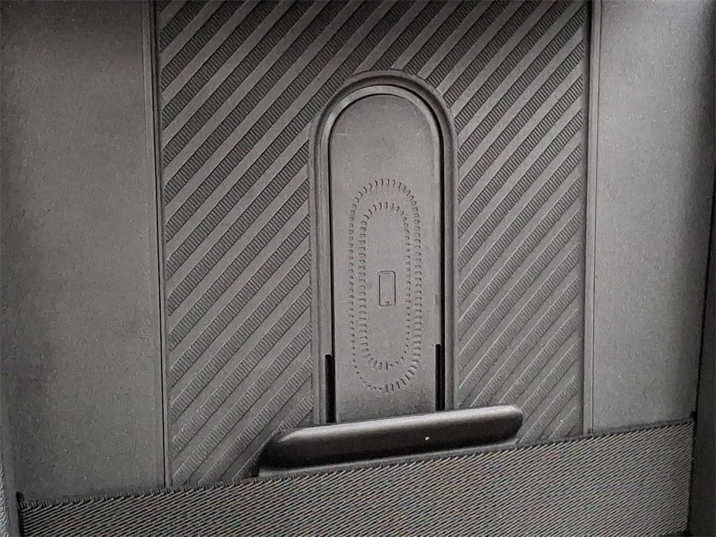 Thumbnail: 2025 MINI Cooper Hardtop - 24