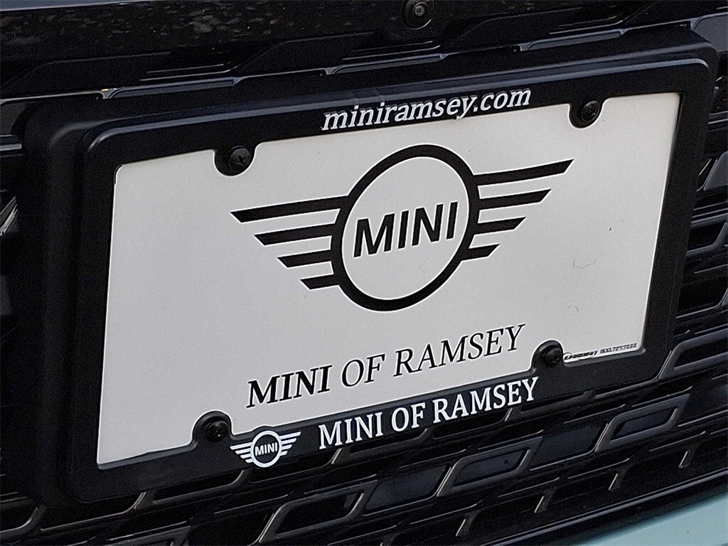 Thumbnail: 2018 MINI Cooper Convertible - 27