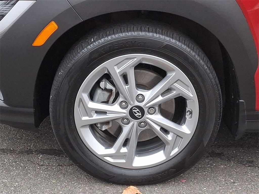 Thumbnail: 2022 Hyundai Kona - 8