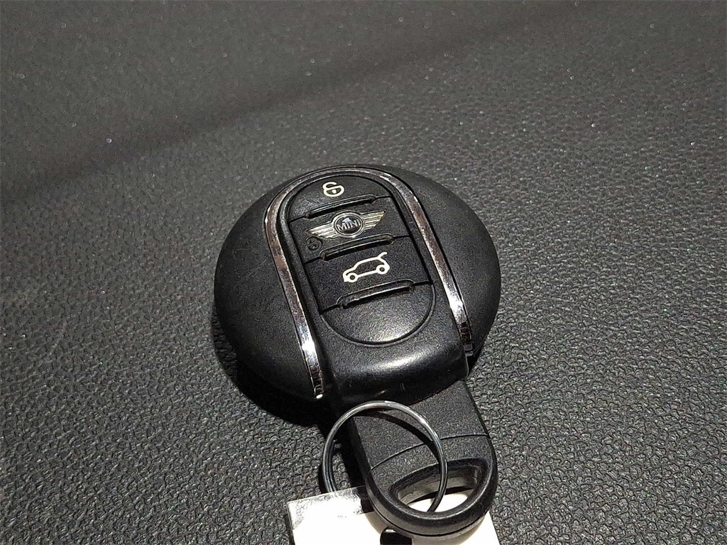 Thumbnail: 2015 MINI Cooper - 23