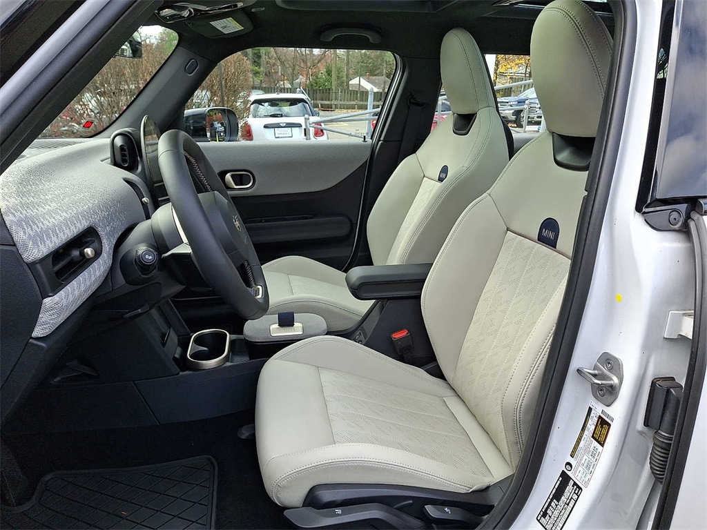 Thumbnail: 2025 MINI Cooper Hardtop - 10