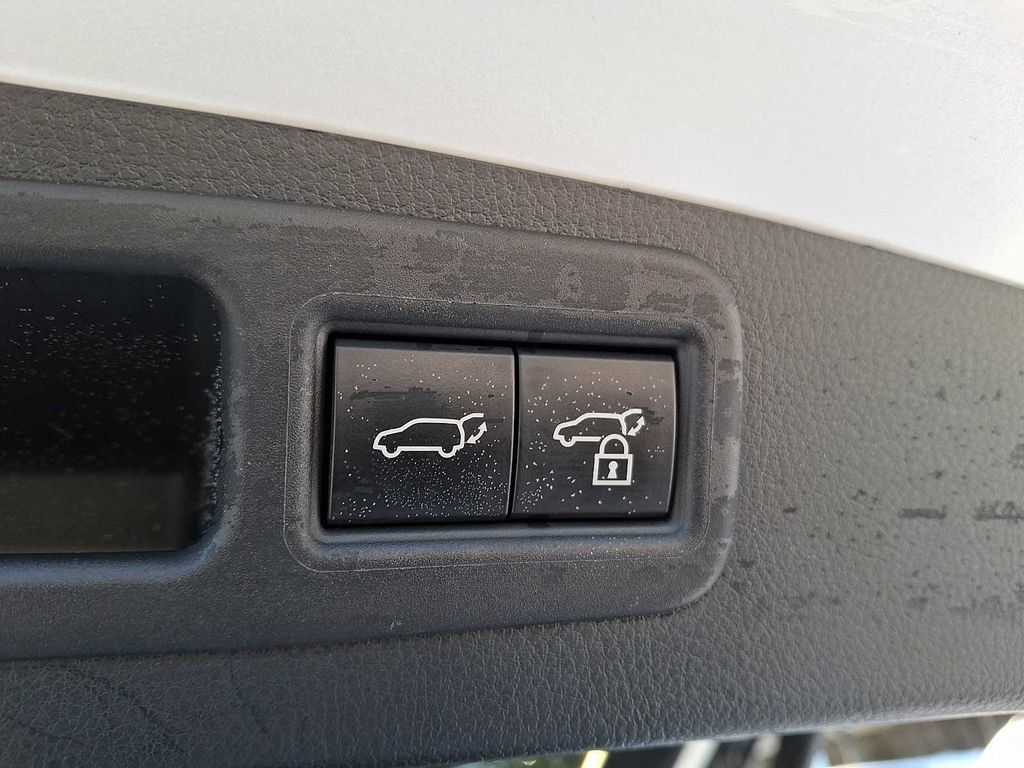 Thumbnail: 2023 Lexus RX - 27