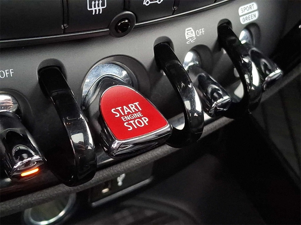 Thumbnail: 2023 MINI Cooper Clubman - 16