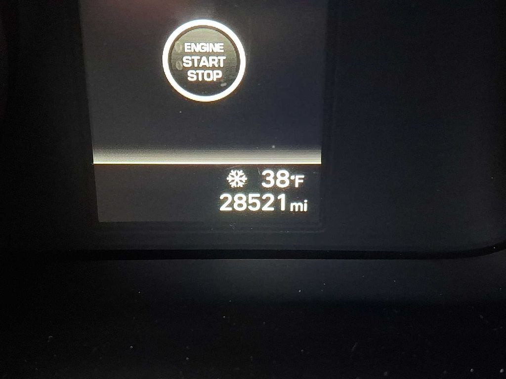 Thumbnail: 2022 Hyundai Elantra - 12