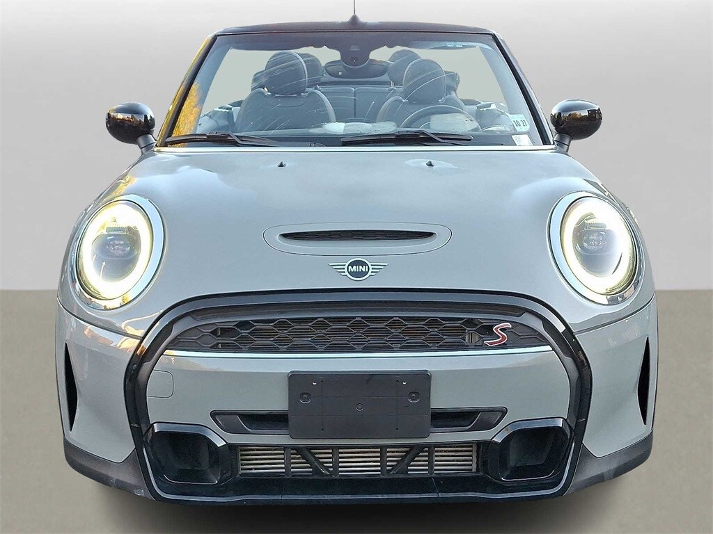 2023 Mini Cooper Convertible S photo 2