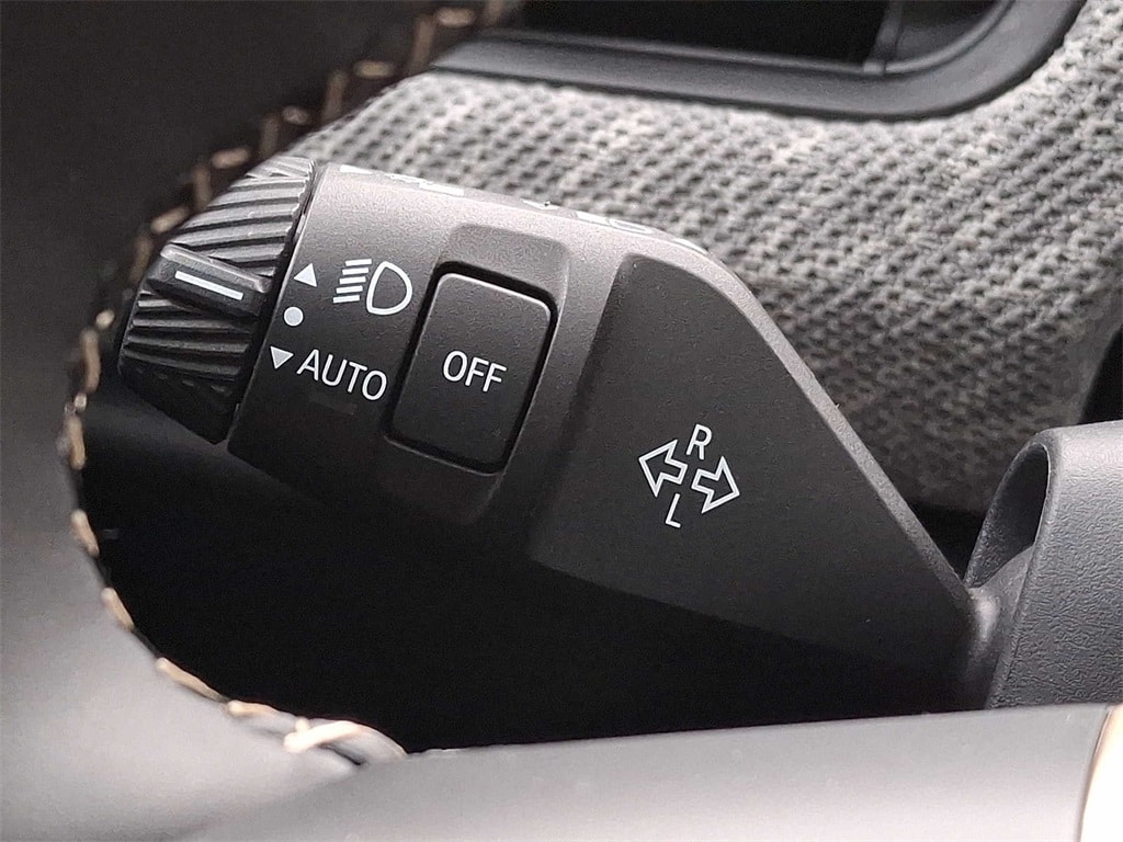 Thumbnail: 2025 MINI Cooper Hardtop - 23